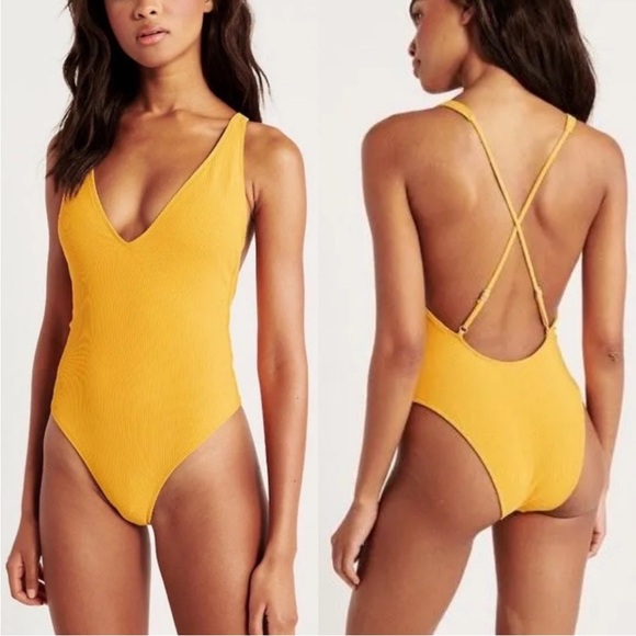 Abercrombie & Fitch Ribbed Deep-V
One Piece Swimsuit Yellow/Gold, Size Medium - Picture 1 of 7